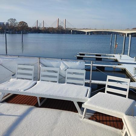 Houseboat Water King Apartament Plywajacy Dom Na Wodzie, 7 Os 브로츠와프 외부 사진